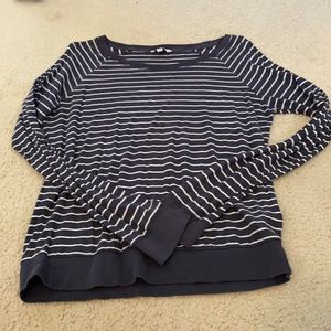 Forever 21 navy/white long sleeve round neck tee
